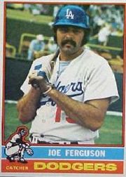 1976 Topps Baseball Cards      329     Joe Ferguson